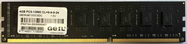 Geil 4GB PC3-10600U